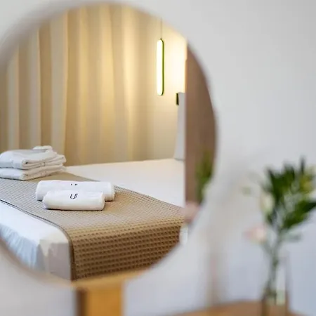 Lyze Comfort Апартаменты Каламата